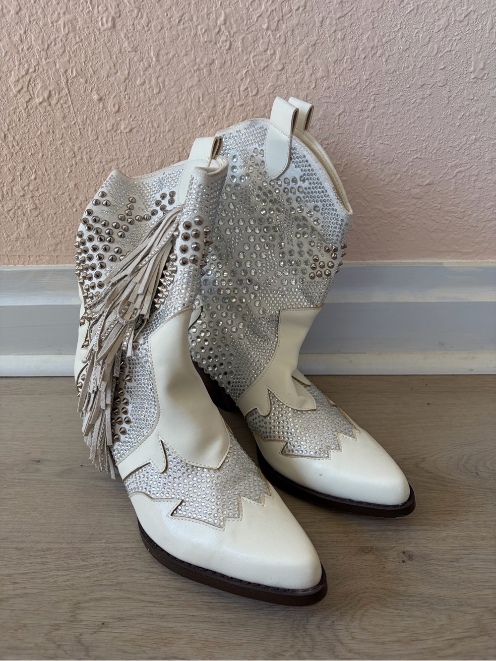 White Studded Fringe Western Boots
